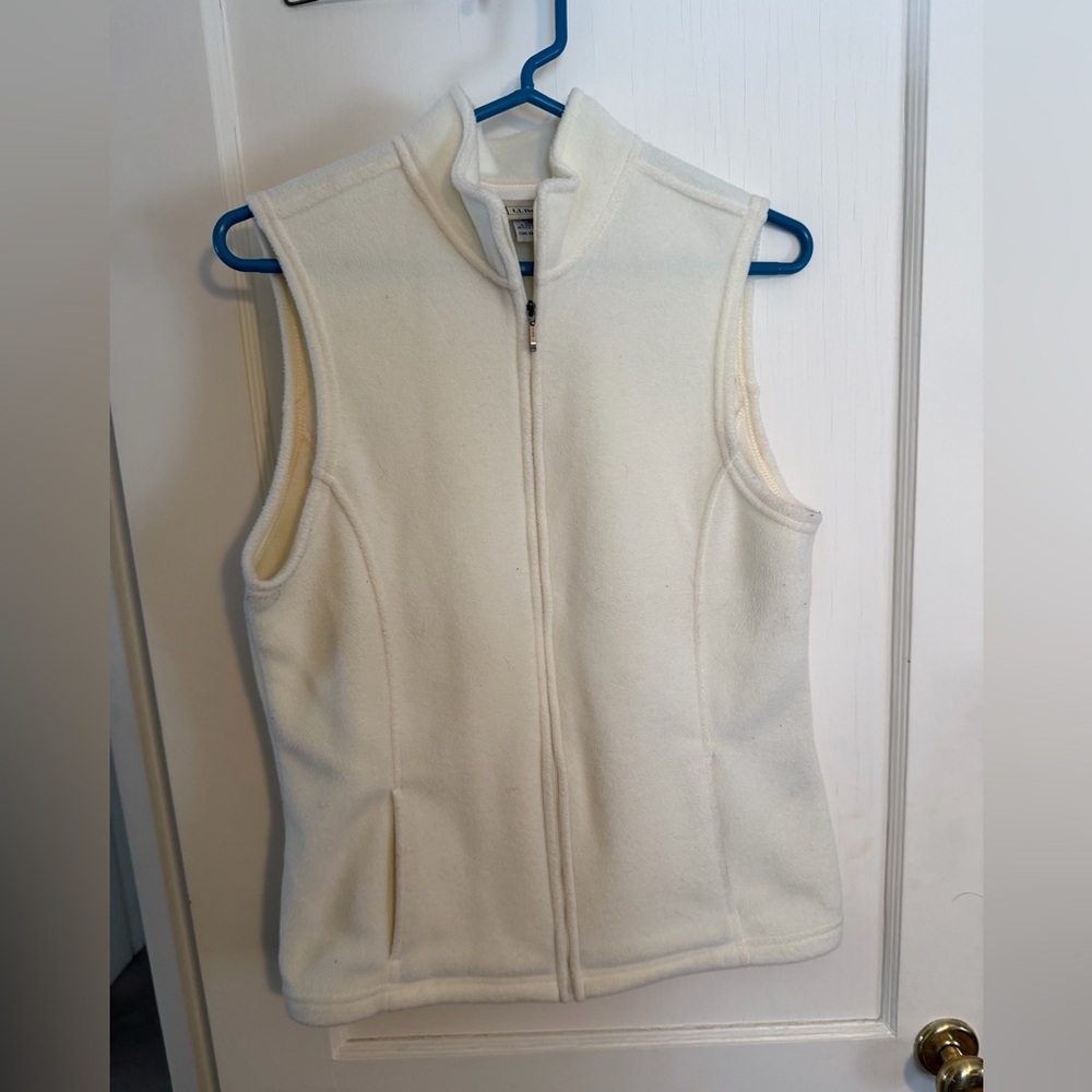 LL Bean Off-White Sleeveless Light Weight Fleece Vest